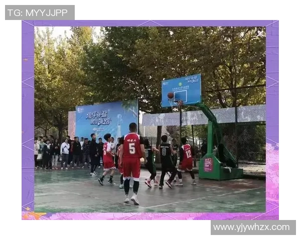 学校篮球与足球的精彩对决与团队精神的培养探讨